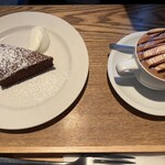 カフェハヴントウィーメットオーパス - ガトーショコラとカフェモカ