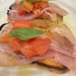 ポポラマーマ ニューコースト新浦安店 - ブルスケッタの生ハムとトマトも美味しい