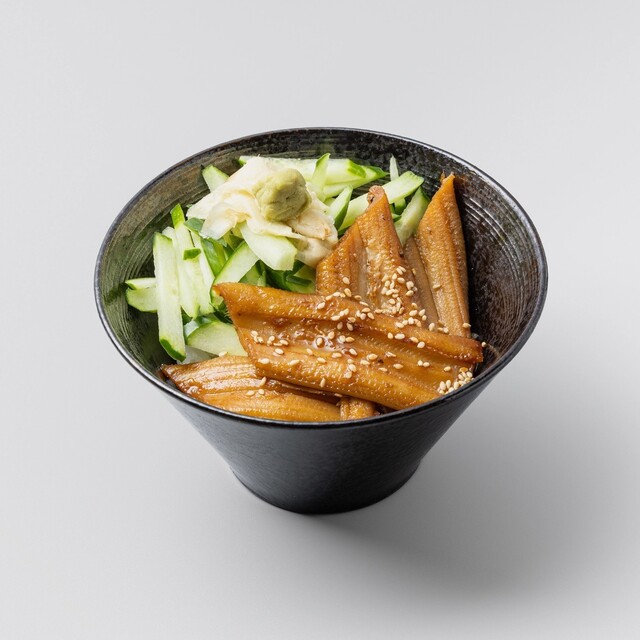 横山商店 - 本塩釜（海鮮）の写真