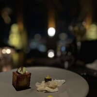 DINING & BAR TABLE 9 TOKYO - 