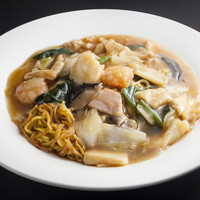 五目入りあんかけ焼そば(醬油味)