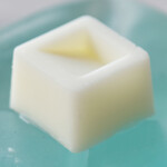 SUD restaurant - ランチコース 5082円 の伊豆諸島の大島のバター