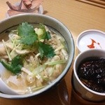 なか屋 - かしわうどんとフグのひれ酒