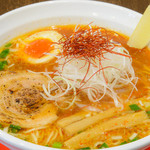 醤辛醤油ラーメン