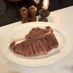 AKARENGA STEAK HOUSE - 