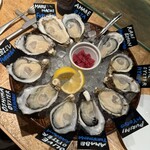 BACARO CARBON oyster bar - 