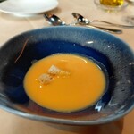 リストランテ カーザ・アルべラータ - 【アミューズ】
つるくび南瓜  甘酒

