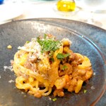リストランテ カーザ・アルべラータ - 【パスタ①】
「イノシンとアワビタケと栗 スパゲッティ」
