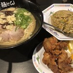 極とんラーメン - 料理写真: