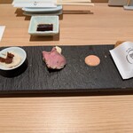 鴨ときどき馬 - 前菜　メンチカツ　燻製