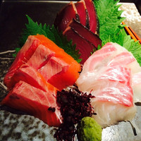 赤坂かこい - お造り三点盛り ¥2,400