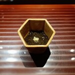 鮨 在 - 岩もずく