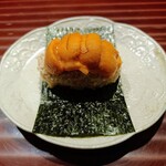 鮨 在 - 毛蟹と馬糞雲丹