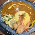 Satya - 10周年記念プレート【小エビのカレー＆ガーリックシュリンプ】