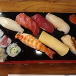 吉野鮨本店 - にぎりずし