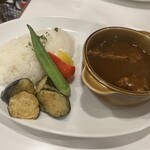 イノダコーヒ コーヒーサロン支店 - 彩り野菜のビーフカレー