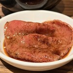 焼肉 ジャンボ - 