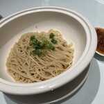 點水樓 - 混ぜ麺　海老風味で辛口　かなり美味い　