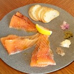 QUAYS pacific grill - 