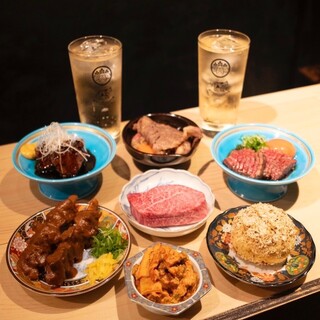 希少部位の厚切りタンや炙りユッケなど多彩な肉料理