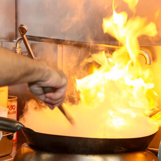 タイ東北酒場 ソムタムローンプレーン_0