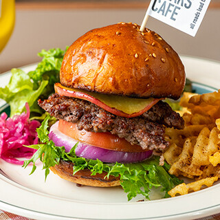 NYスタイル自家製バンズのハンバーガー