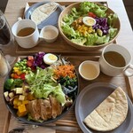 Salad bowl & cafe GREENJOY - 