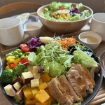 Salad bowl & cafe GREENJOY - 
