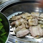 オモニ - お次もエエ具合に焼けてきた