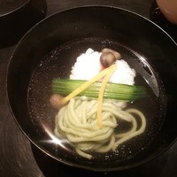 祇園 にしかわ - お椀：鱧と魚そうめん、豆は紫ずきん