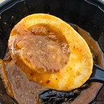 果報は寝て待て - トッピングの煮卵…黄身はトロッとサイコー