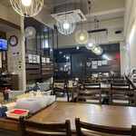 広東料理 鳳泉 - 内観　私達がラストでした