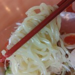 幸楽苑 - 麺リフト