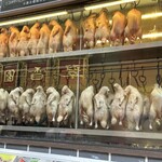 民福北京烤鴨店 - ズラリと並ぶダック達