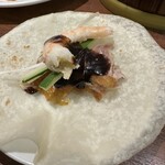 民福北京烤鴨店 - 茹でエビも添えてみた贅沢北京ダック