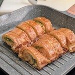 ザ・テラス - サーモンのパイ包み焼き　ショロンソース