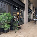 トシ・ヨロイヅカ 東京 - 