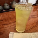 魚八 - 今日は暑いです。冷たいお茶が美味しい