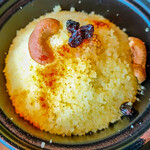 カールヴァーン ブルワリー＆レストラン  - 付け合わせのクスクス。