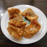 一寸法師 - セットの鶏唐揚と揚春巻