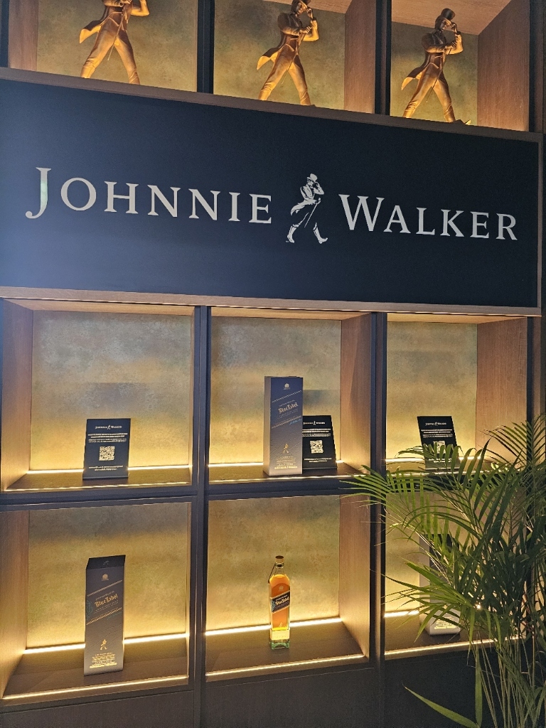 ビンテージ ジョニーウォーカー ジョニーウォーカー非売品 油絵風大型