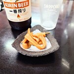 味楽 - サービスの"メンマ"も、手間暇掛けた仕込みが素晴らしい一品。