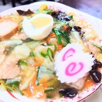 味楽 - 食べ応え抜群の具沢山。