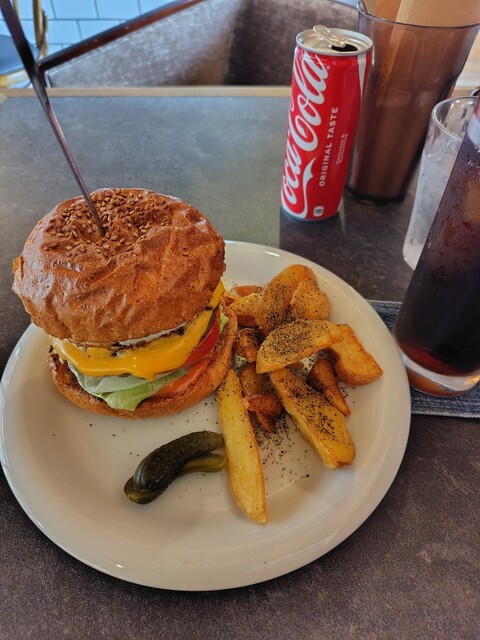 キングス エイト ダイナー （King's 8 Diner） - 丸岡/ハンバーガー