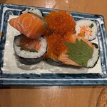 すし酒場 さしす 西宮北口店 - トロサーモン巻き
