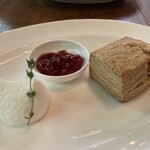 cinq - 全粒粉スコーン