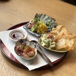 Howdy Post - 前菜三種盛り　　　　　　　　　　　　　　　　　　　トロたく、タコのセビーチェ、海老とアボカドのタルタル