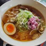 日野ラーメン - 料理写真: