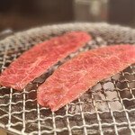 炭火焼肉ホルモン うしごろ - 