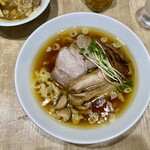 手打 親鶏中華そば 綾川 - 